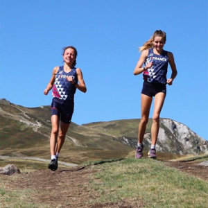 Anaïs Sabrie et Elyse Poncet soutiennent l’opération les coureurs ont du coeur Anaïs Sabrie et Elyse Poncet soutiennent l'opération les coureurs ont du coeur